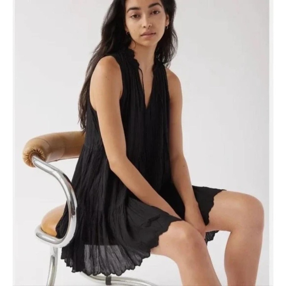 Wilfred Elegant Black Sleeveless Dress